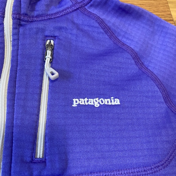 Patagonia Women's R1 Thermal Hoody- Base layer - Picture 3 of 6